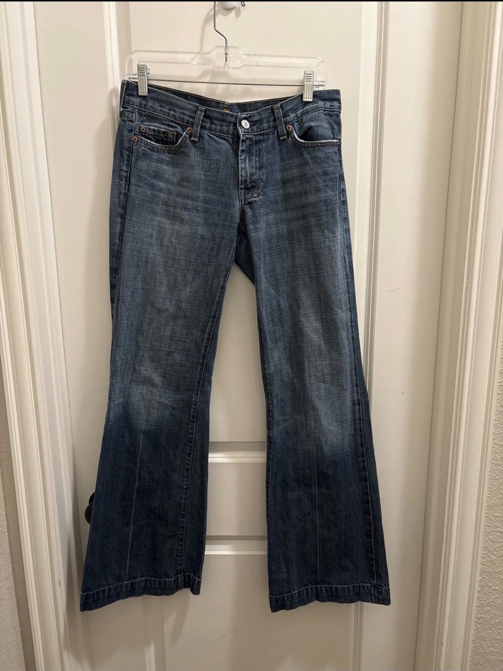 7 For All Mankind Dojo Women's Flared Jeans Size 30 Low Rise Medium Wash Boho